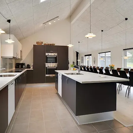 Semesterbostad 5 Star In Spottrup