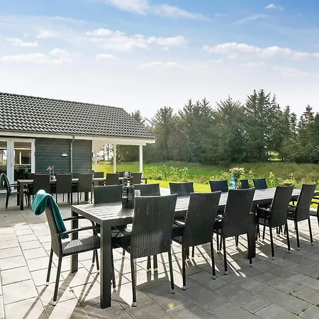 Semesterbostad 5 Star In Spottrup