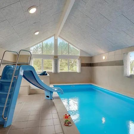 Semesterbostad 5 Star In