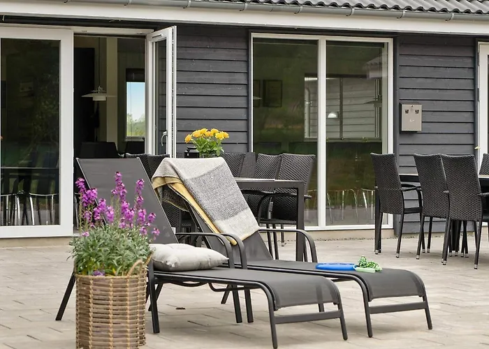 別荘 5 Star In Spottrup